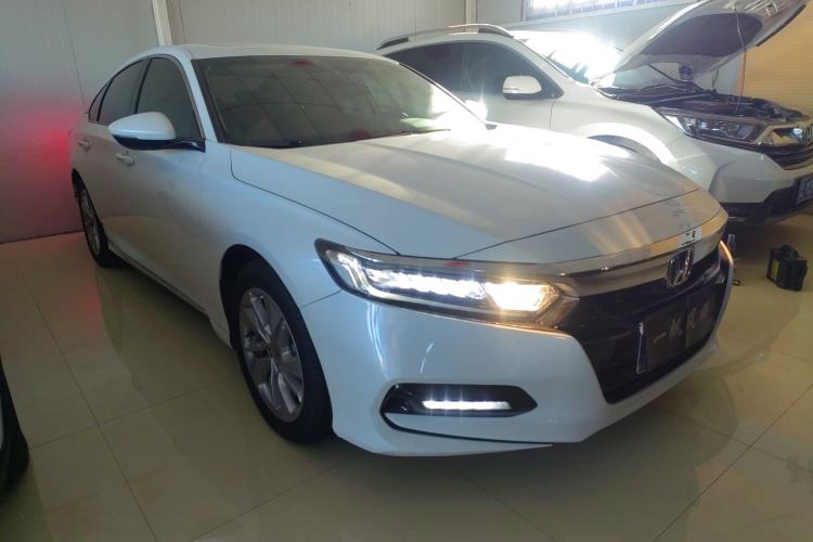 Used Honda Accord 2018 260TURBO Elite Edition China VI Front Right 45 Deg