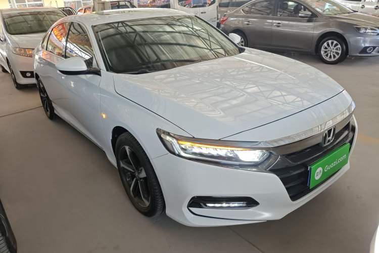 Used Honda Accord 2018 230TURBO Comfort Version National V Front Right 45 Deg