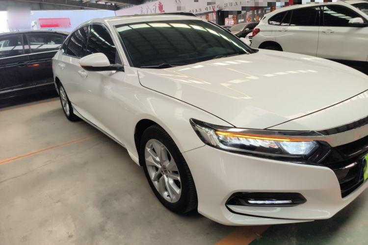 Used Honda Accord 2018 260TURBO Elite Edition China VI Front Right 45 Deg