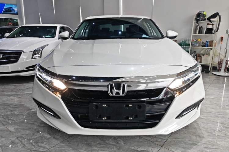 Used Honda Accord 2018 260TURBO Elite Edition China VI Front