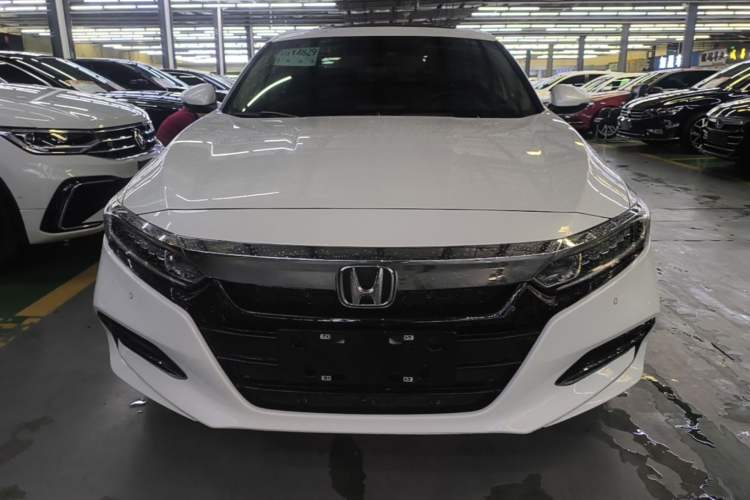 Used Honda Accord 2018 260TURBO Elite Edition China VI Front