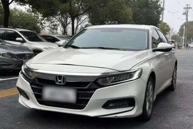 Ojetý Honda Accord 2018 260TURBO Elite Edition China VI