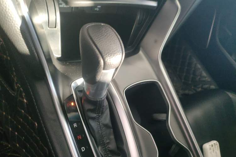 Used Honda Accord 2018 260TURBO Elite Edition China VI Gear Lever