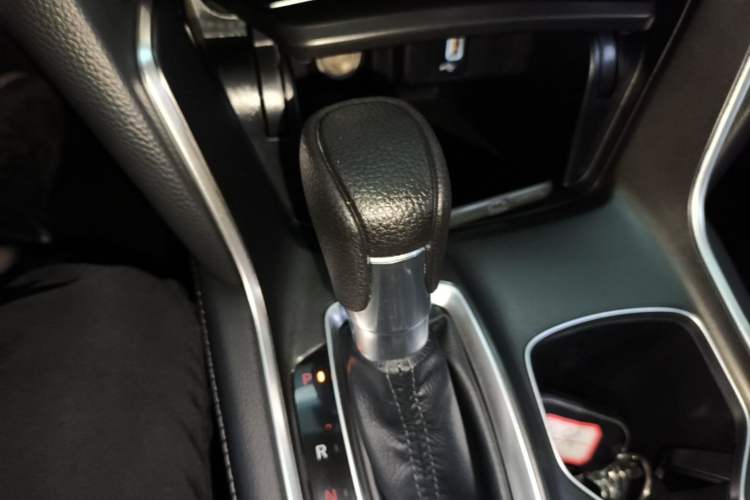 Used Honda Accord 2018 260TURBO Elite Edition China VI Gear Lever