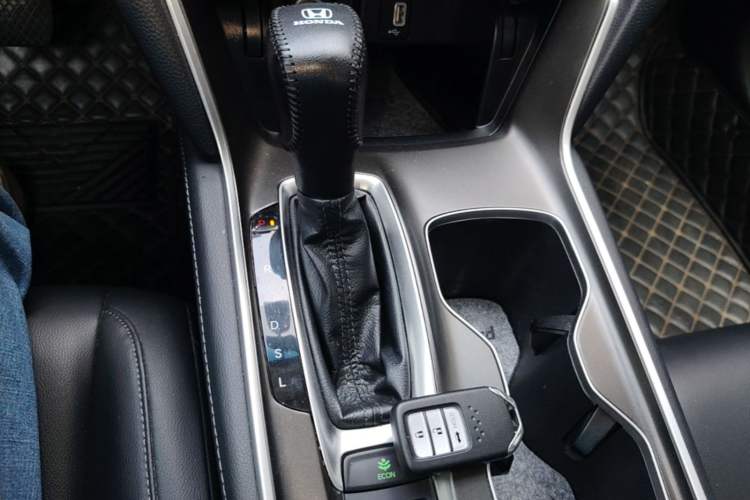 Used Honda Accord 2018 260TURBO Elite Edition China VI Gear Lever