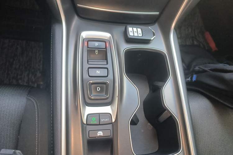 Used Honda Accord 2018 Rui·Hybrid 2.0L Rui Ku Edition China VI Gear Lever