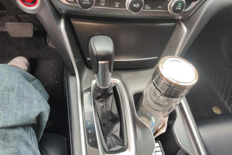 Used Honda Accord 2018 260TURBO Elite Edition China VI Gear Lever