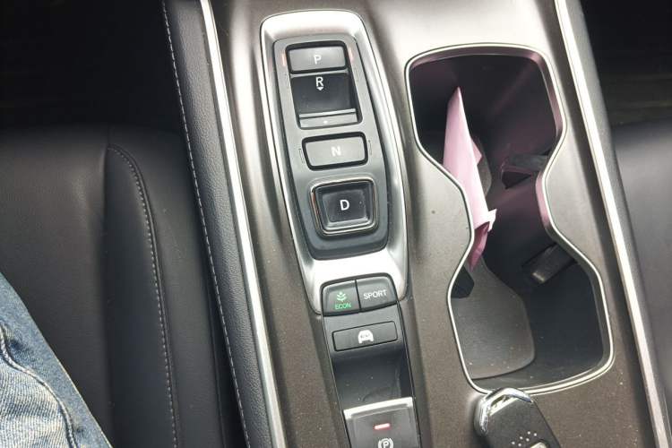 Used Honda Accord 2018 Rui·Hybrid 2.0L Rui Zhi Edition China VI Gear Lever