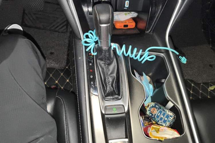 Used Honda Accord 2018 230TURBO Comfort Edition China VI Emission Standard Gear Lever