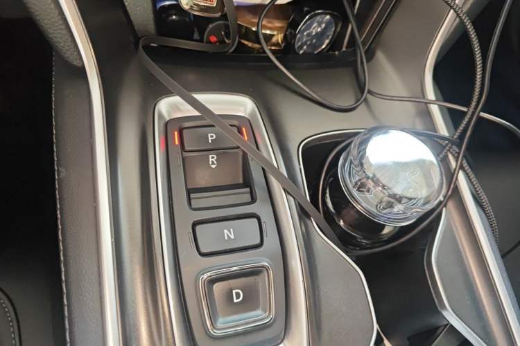 Used Honda Accord 2018 Rui Hybrid 2.0L Rui Ling Edition China VI Gear Lever