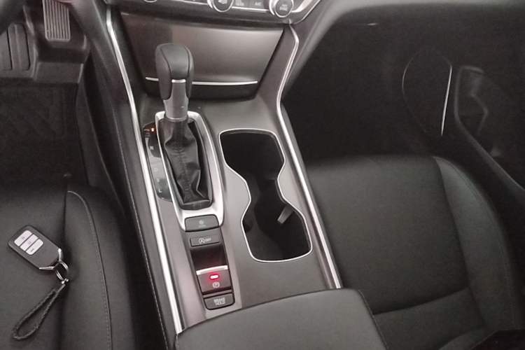 Used Honda Accord 2018 260TURBO Elite Edition China VI Gear Lever