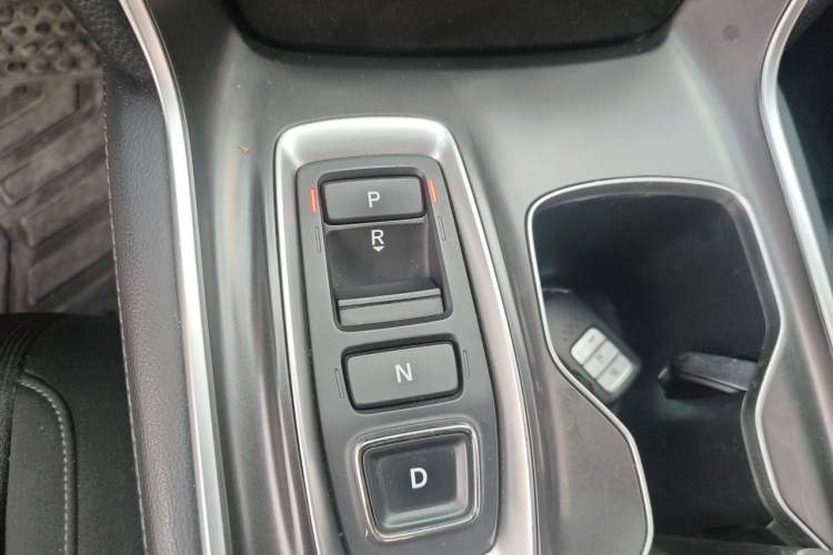 Used Honda Accord 2018 Rui·Hybrid 2.0L Rui Ku Edition China VI Gear Lever