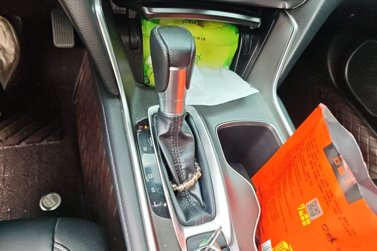 Used Honda Accord 2018 260TURBO Elite Edition China V Gear Lever