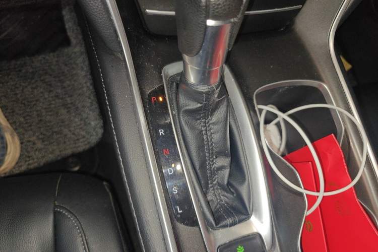 Used Honda Accord 2018 260TURBO Elite Edition China VI Gear Lever