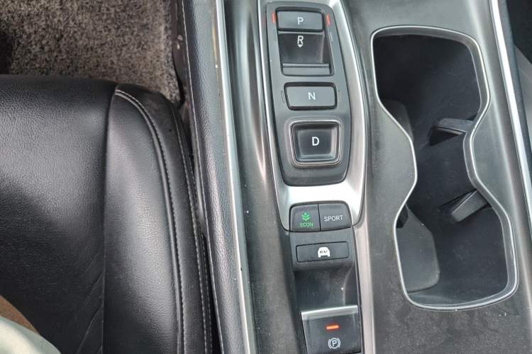 Used Honda Accord 2018 Rui·Hybrid 2.0L Rui Ku Edition China VI Gear Lever