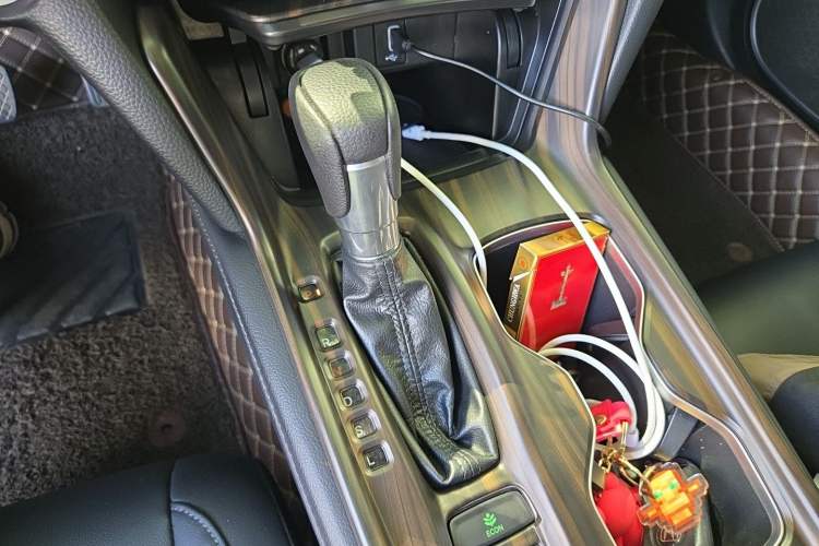 Used Honda Accord 2018 260TURBO Luxury Edition China VI Gear Lever