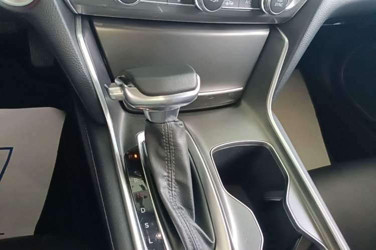 Used Honda Accord 2018 260TURBO Elite Edition China VI Gear Lever