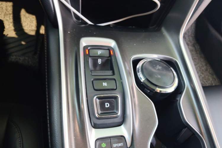 Used Honda Accord 2018 Rui·Hybrid 2.0L Rui Zhi Edition China VI Gear Lever