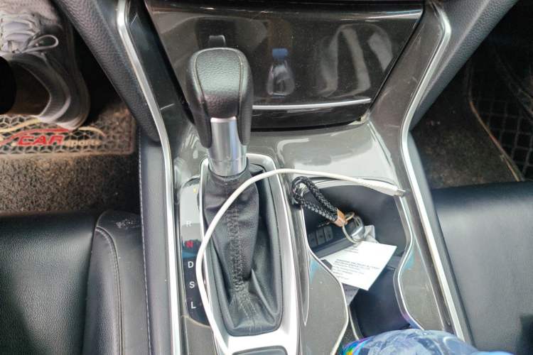 Used Honda Accord 2018 260TURBO Luxury Edition China VI Gear Lever