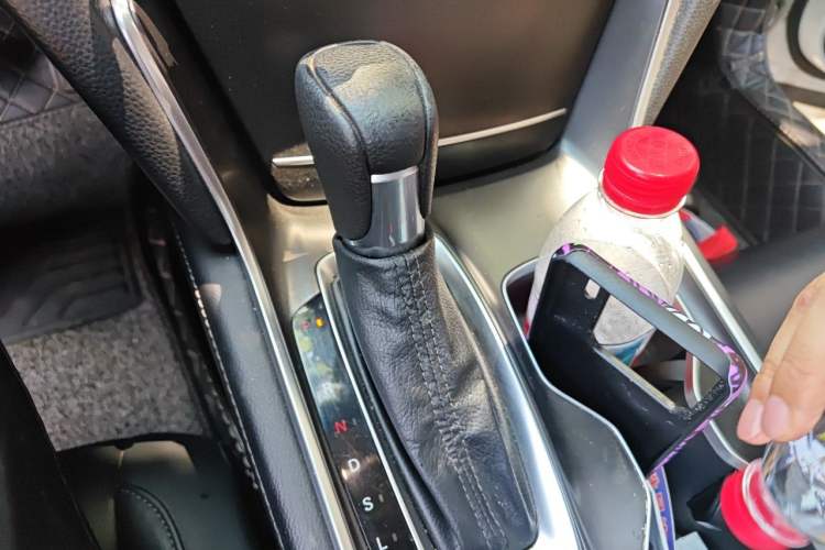 Used Honda Accord 2018 260TURBO Elite Edition China V Gear Lever