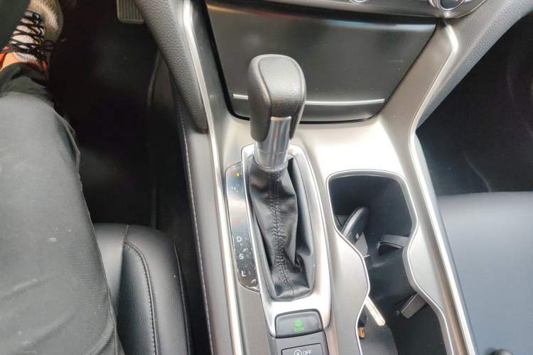 Used Honda Accord 2018 260TURBO Elite Edition China V Gear Lever