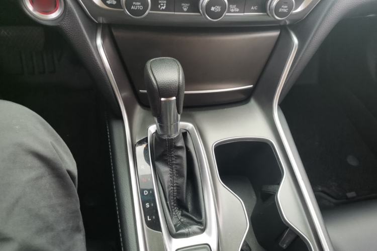 Used Honda Accord 2018 260TURBO Elite Edition China VI Gear Lever