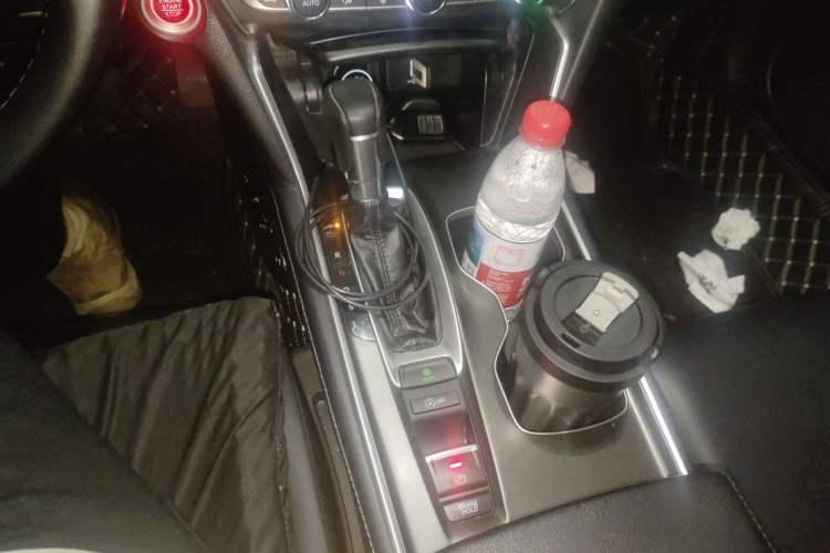 Used Honda Accord 2018 260TURBO Elite Edition China V Gear Lever