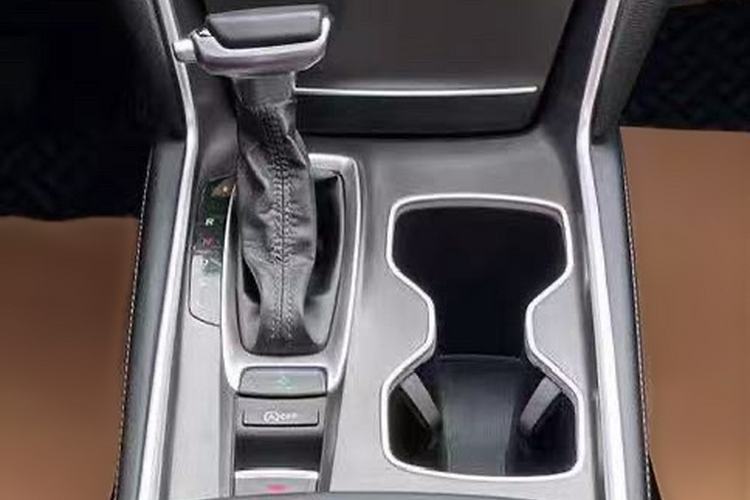 Used Honda Accord 2018 260TURBO Elite Edition China VI Gear Lever