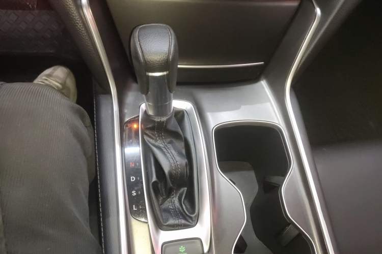 Used Honda Accord 2018 260TURBO Elite Edition China VI Gear Lever