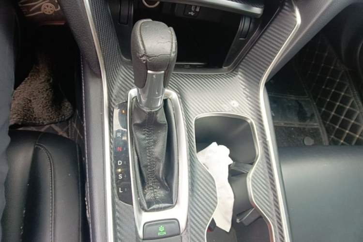 Used Honda Accord 2018 260TURBO Luxury Edition China V Emission Standard Gear Lever