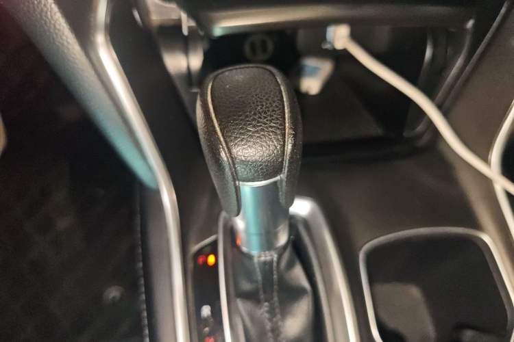 Used Honda Accord 2018 260TURBO Elite Edition China VI Gear Lever