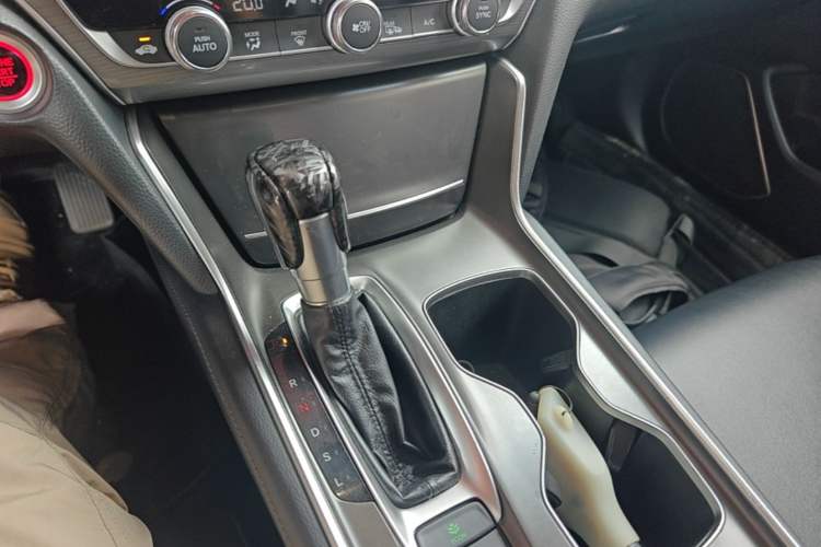 Used Honda Accord 2018 260TURBO Elite Edition China V Gear Lever