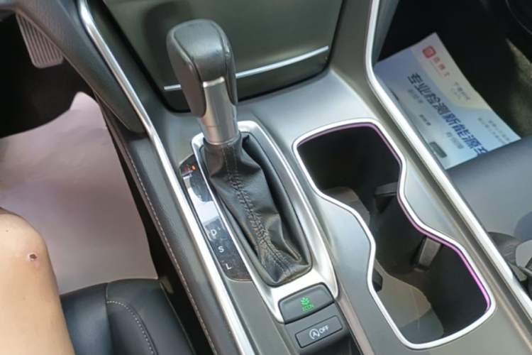 Used Honda Accord 2018 260TURBO Luxury Edition China VI Gear Lever