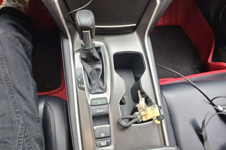 Used Honda Accord 2018 260TURBO Elite Edition China V Gear Lever