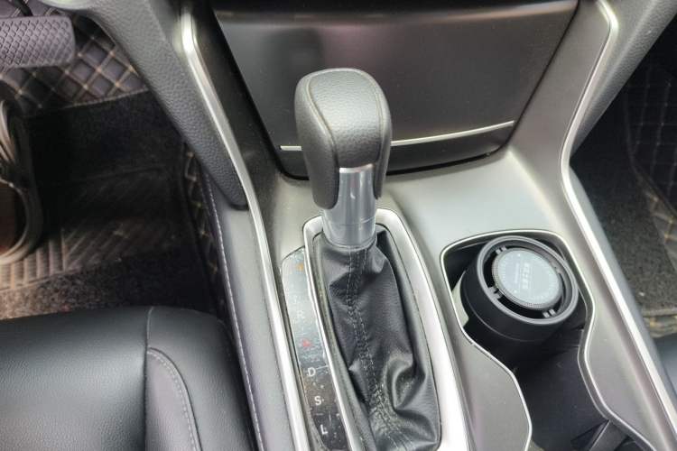 Used Honda Accord 2018 260TURBO Elite Edition China VI Gear Lever