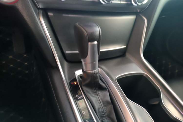 Used Honda Accord 2018 260TURBO Elite Edition China VI Gear Lever
