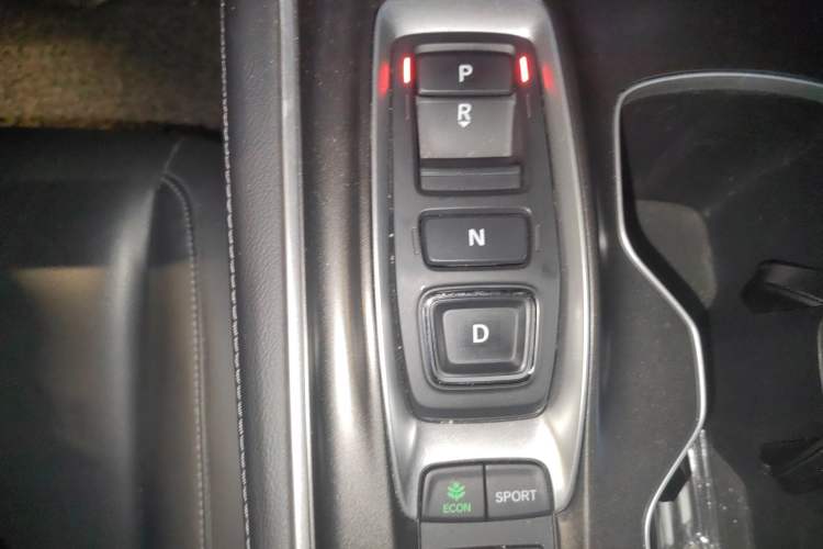 Used Honda Accord 2018 Rui Hybrid 2.0L Rui Ling Edition China VI Gear Lever