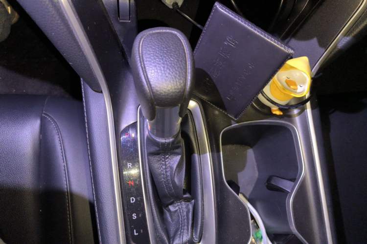 Used Honda Accord 2018 260TURBO Elite Edition China VI Gear Lever