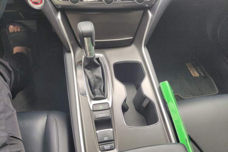 Used Honda Accord 2018 260TURBO Elite Edition China V Gear Lever