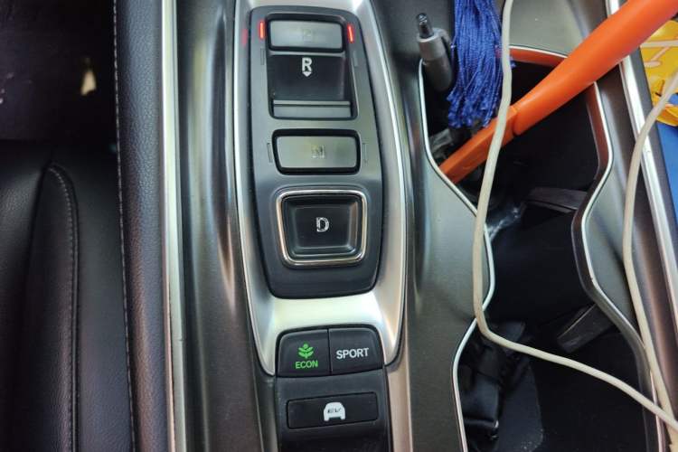 Used Honda Accord 2018 Rui Hybrid 2.0L Rui Ling Version China V Gear Lever