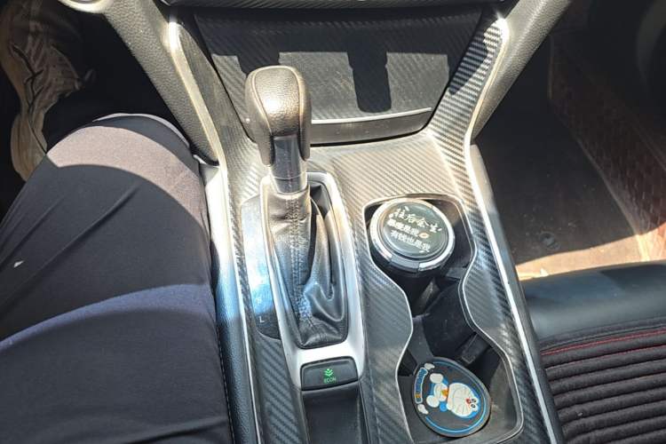 Used Honda Accord 2018 230TURBO Comfort Edition China VI Emission Standard Gear Lever