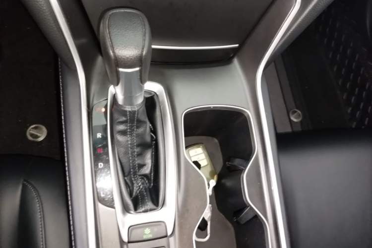 Used Honda Accord 2018 260TURBO Elite Edition China VI Gear Lever