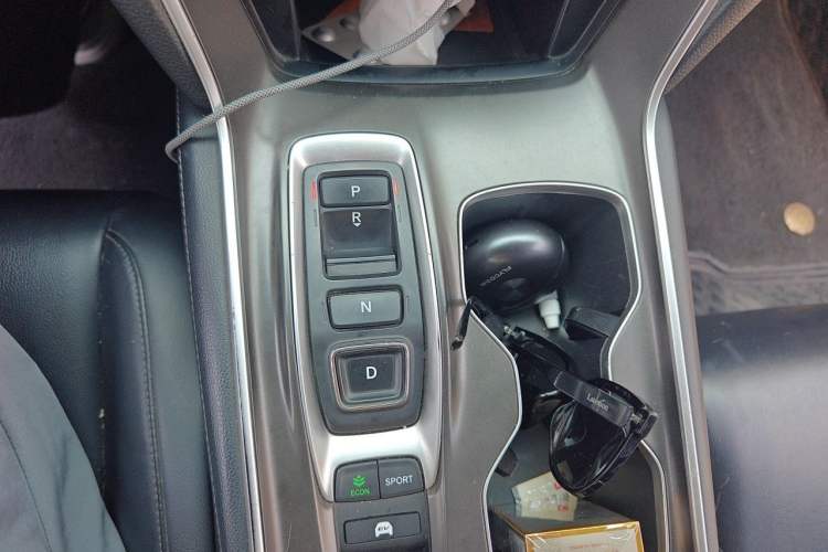 Used Honda Accord 2018 Rui·Hybrid 2.0L Rui Zhi Edition China VI Gear Lever