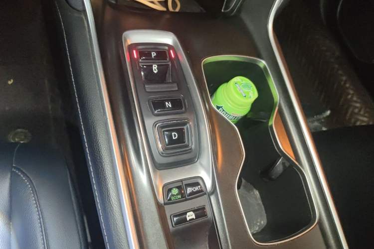 Used Honda Accord 2018 Rui Hybrid 2.0L Rui Ling Version China V Gear Lever