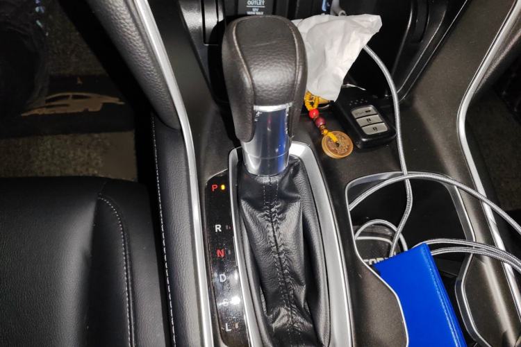 Used Honda Accord 2018 260TURBO Luxury Edition China VI Gear Lever