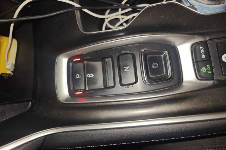Used Honda Accord 2018 Rui·Hybrid 2.0L Rui Ku Edition China VI Gear Lever