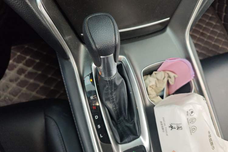 Used Honda Accord 2018 260TURBO Elite Edition China VI Gear Lever