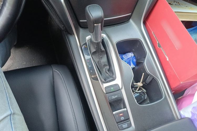 Used Honda Accord 2018 260TURBO Elite Edition China VI Gear Lever