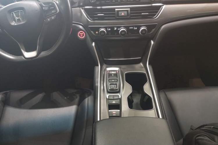 Used Honda Accord 2018 Rui Hybrid 2.0L Rui Ling Edition China VI Gear Lever