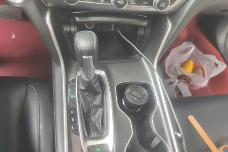 Used Honda Accord 2018 260TURBO Elite Edition China VI Gear Lever
